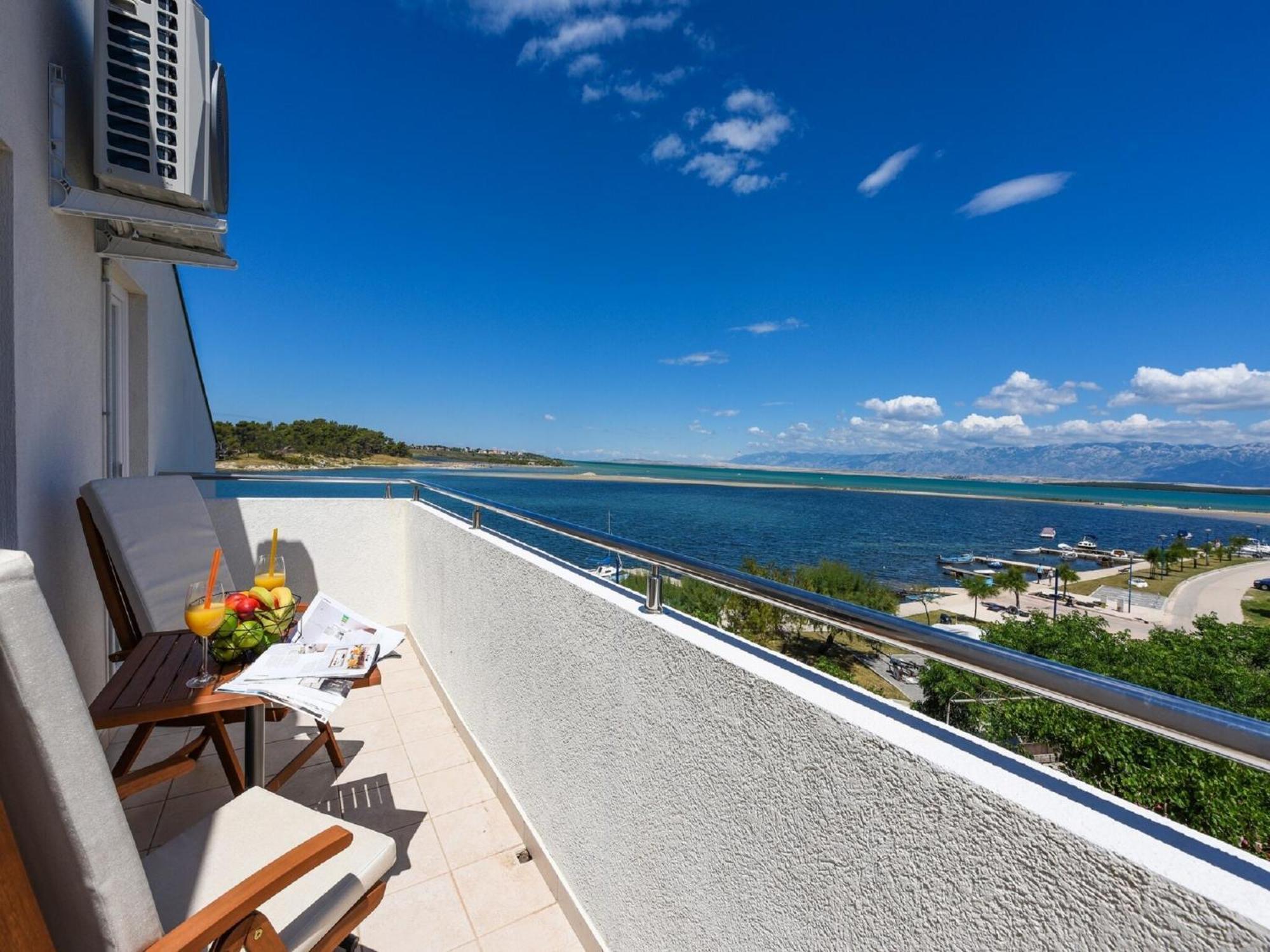 Modern Villa in Nin with Terrace Exterior foto