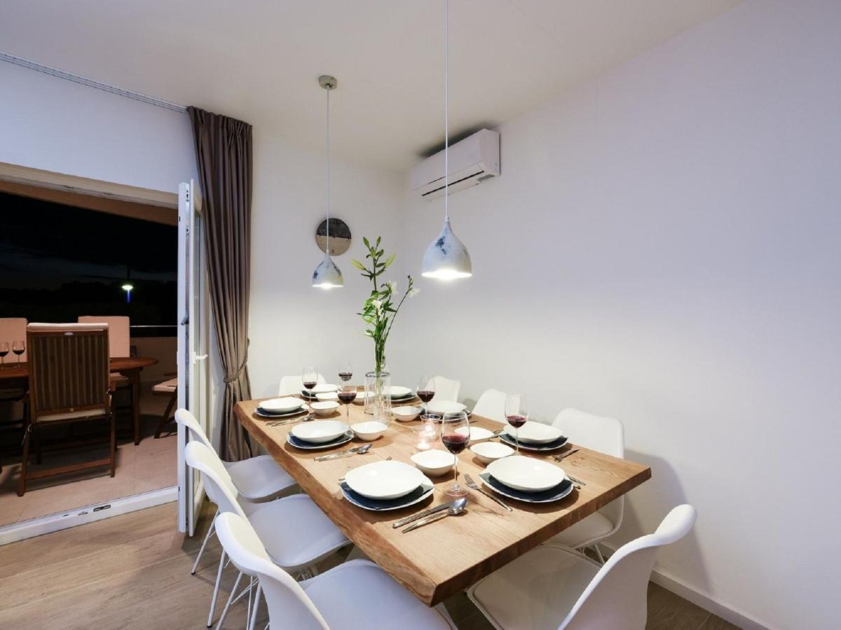 Modern Villa in Nin with Terrace Exterior foto
